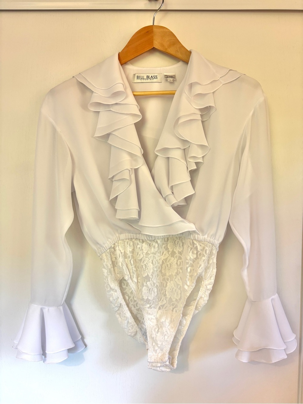 Vintage Bill Blass Evening Bodysuit Size 4 White Ruffle Lace Romantic Sheer Rare